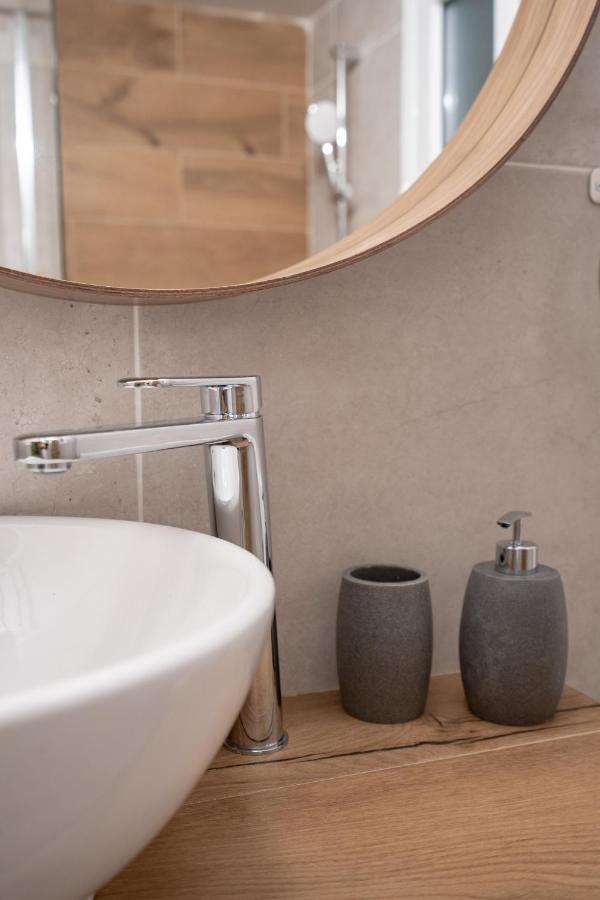 Athens Center 2 Bedrooms 4 Pers Apartment. Εξωτερικό φωτογραφία