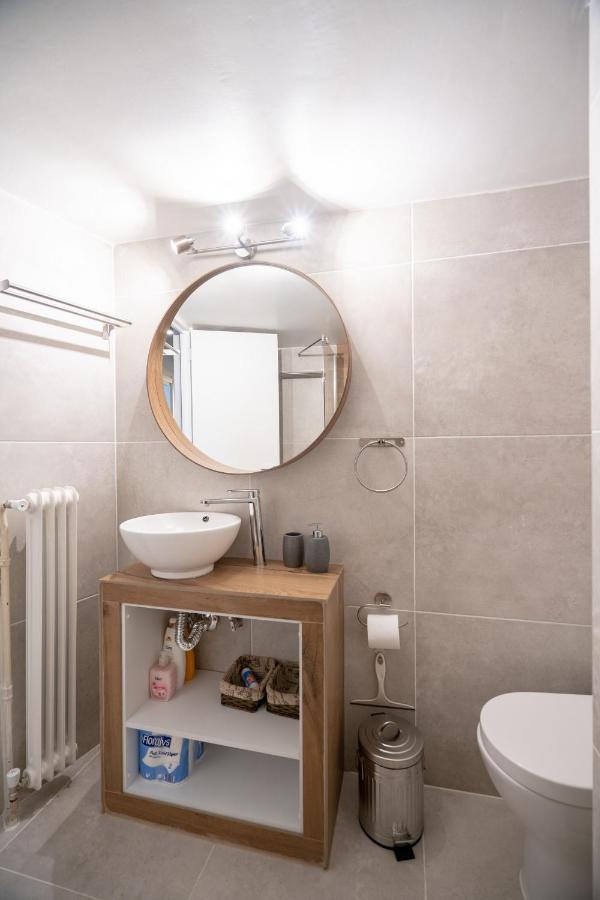 Athens Center 2 Bedrooms 4 Pers Apartment. Εξωτερικό φωτογραφία
